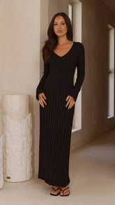 Cyra Long Sleeve Maxi Dress - Black